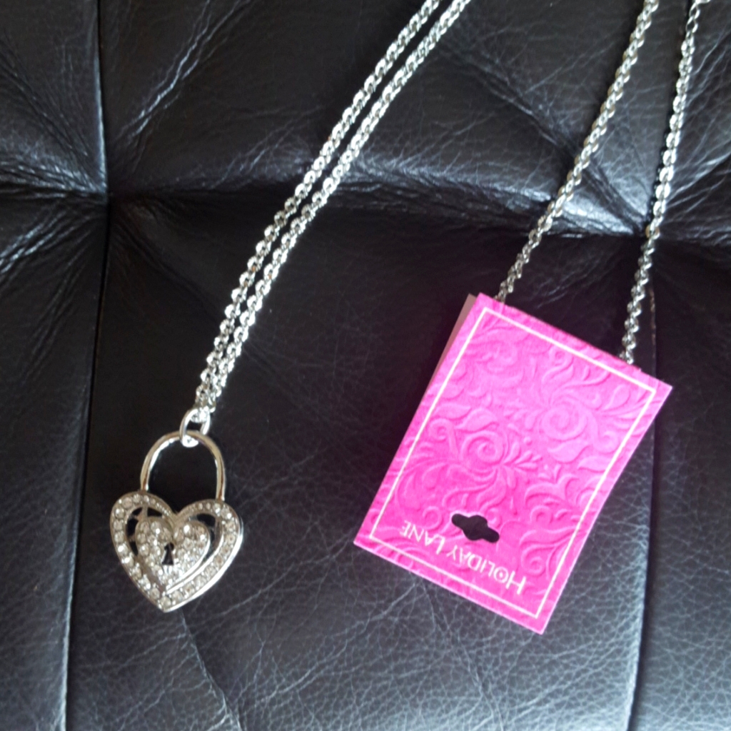 Long Heart Locket Necklace 29$